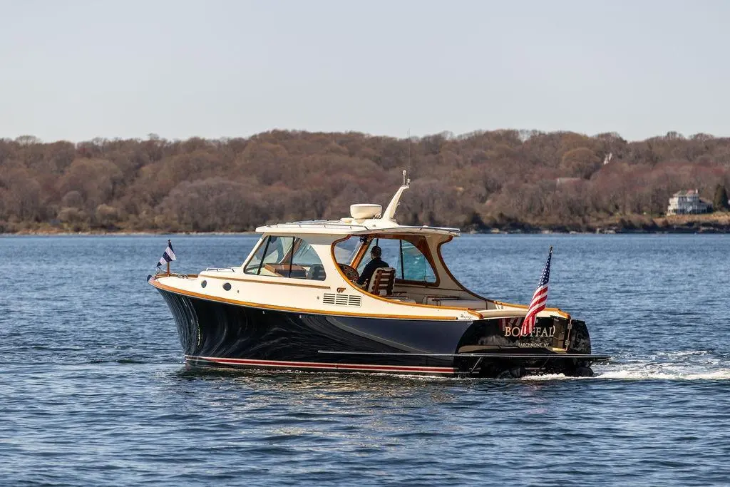 BOUFFALO 2014 Hinckley Talaria 34 Yacht For Sale in Larchmont NY BOUFFALO 2014 Hinckley Talaria 34 Yacht For Sale in Larchmont NY
