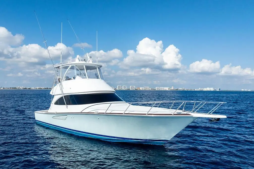 LOLLIPOP 2022 Viking 48 Convertible Yacht For Sale in East Islip NY