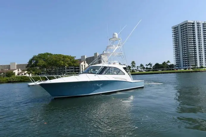 Off The Grid 2015 Hatteras 45 Express Sportfish Yacht For Sale in Boca Raton FL Off The Grid 2015 Hatteras 45 Express Sportfish Yacht For Sale in Boca Raton FL