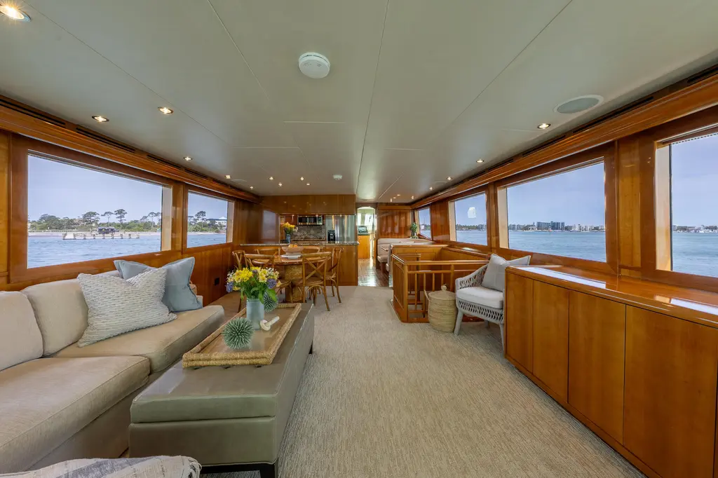 HAVLIAH 2004 Hatteras 75 Sport Deck Motor Yacht Yacht For Sale in Orange Beach AL HAVLIAH 2004 Hatteras 75 Sport Deck Motor Yacht Yacht For Sale in Orange Beach AL