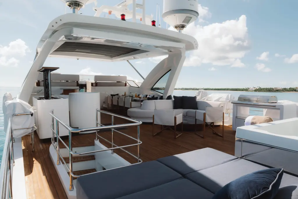 Carpe Diem 2023 Azimut Grande 32M Yacht For Sale in Miami FL Carpe Diem 2023 Azimut Grande 32M Yacht For Sale in Miami FL