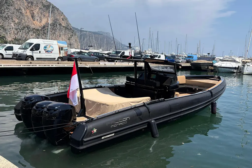 2018 BS 120 Yacht For Sale in Cap-d'Ail 2018 BS 120 Yacht For Sale in Cap-d'Ail