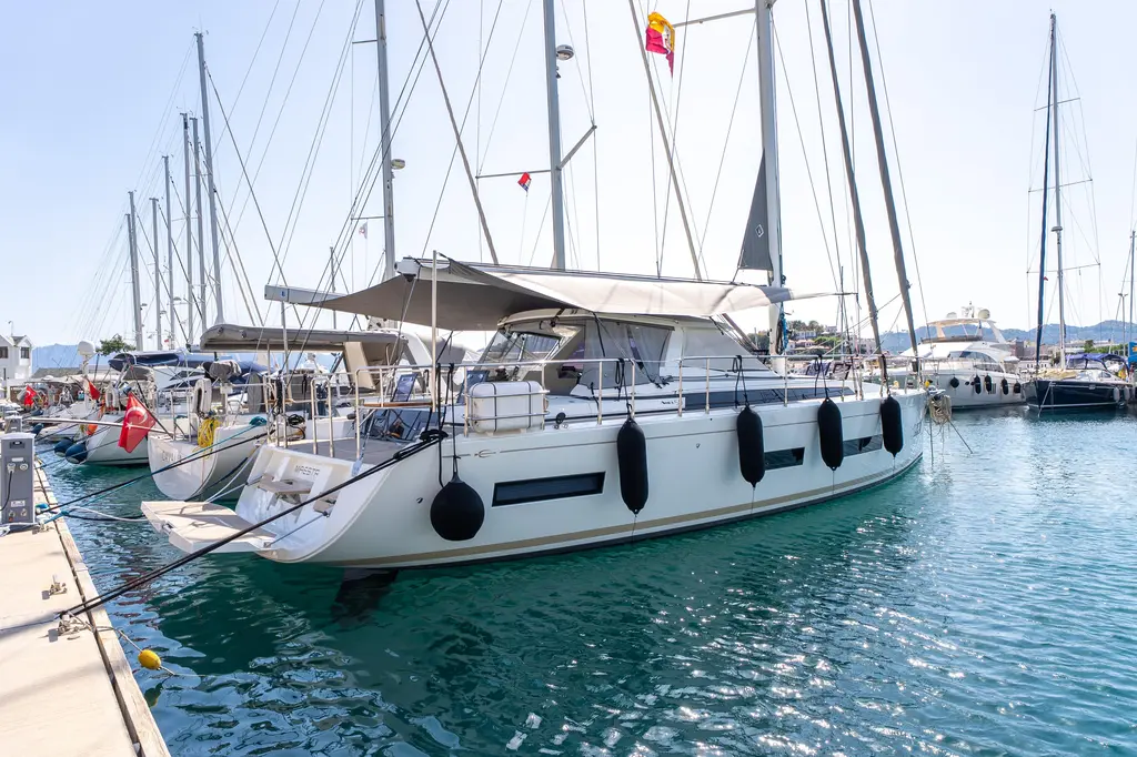  2019 Amel 50 Yacht For Sale in Fethiye 