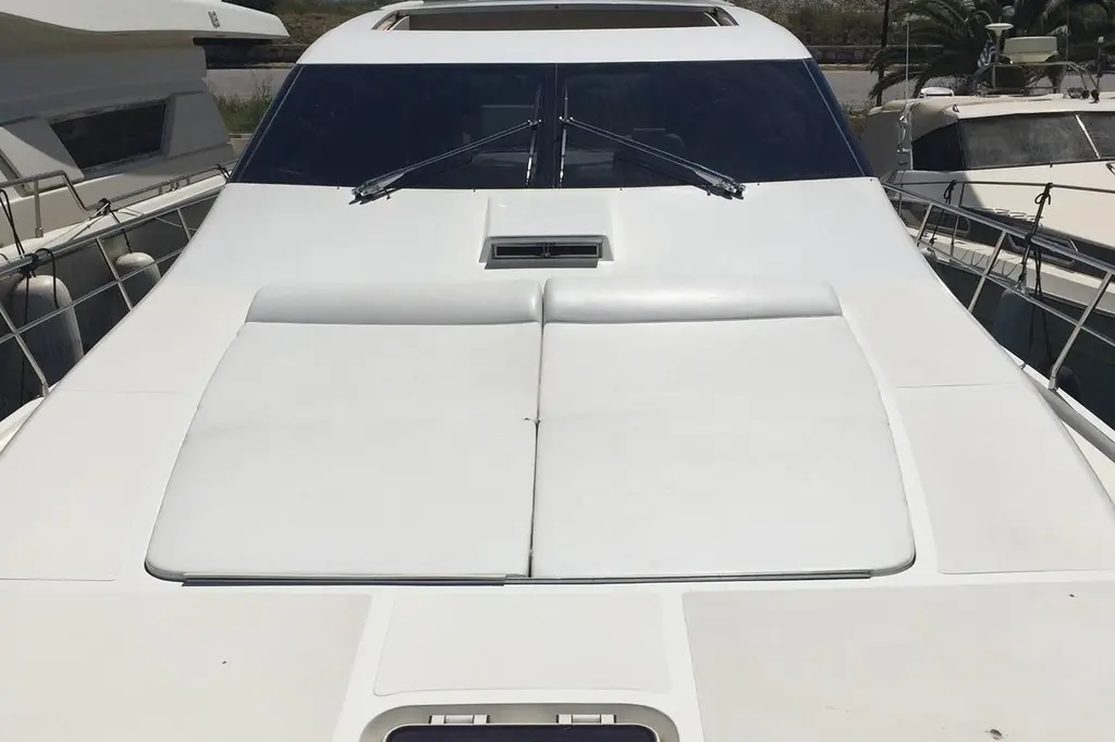 2008 Uniesse 68 Yacht For Sale in Athens 2008 Uniesse 68 Yacht For Sale in Athens