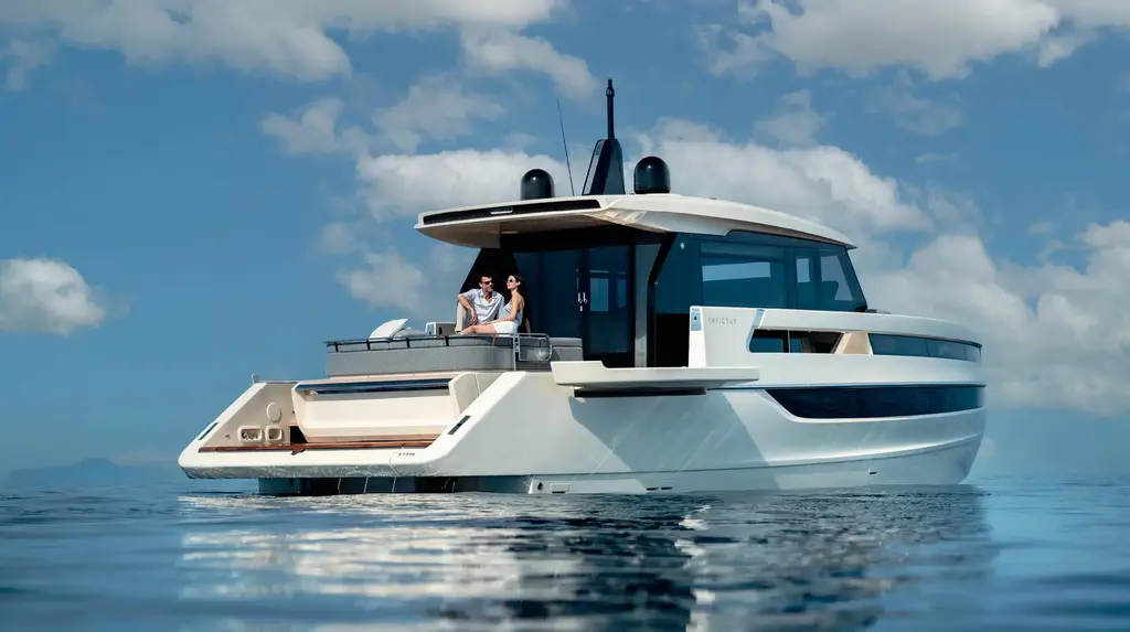 2026 Invictus ST550 Yacht For Sale in Beaulieu-sur-Mer 06 2026 Invictus ST550 Yacht For Sale in Beaulieu-sur-Mer 06