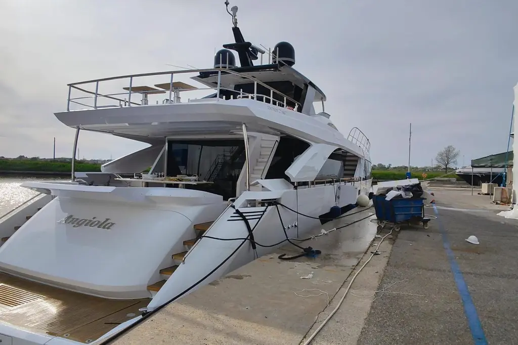 Angiola 2 2020 PerMare Amer F100 Yacht For Sale in Pisa IT-PI Angiola 2 2020 PerMare Amer F100 Yacht For Sale in Pisa IT-PI