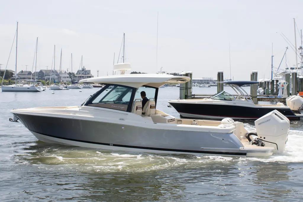  2025 Chris-Craft Calypso 32 Yacht For Sale in Falmouth MA