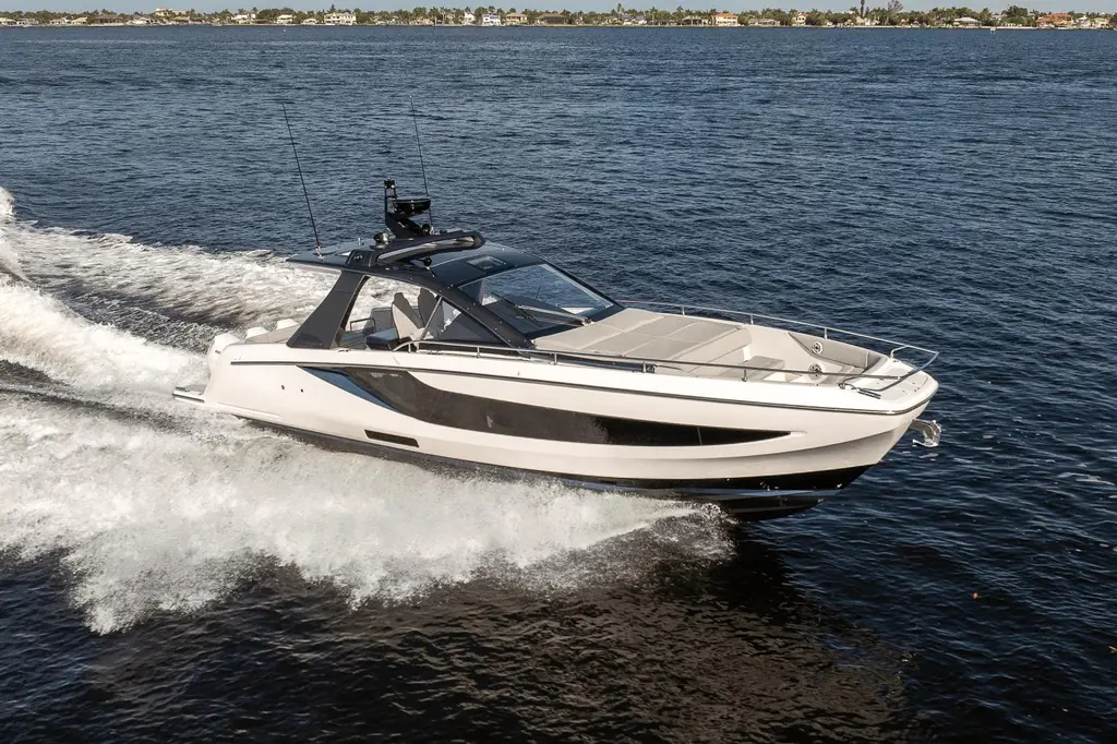 2026 Azimut Verve 42 Yacht For Sale in Fort Myers FL 2026 Azimut Verve 42 Yacht For Sale in Fort Myers FL