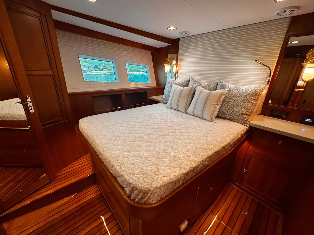 2025 Marlow EXPLORER 70E MK II Yacht For Sale in Key Largo FL 2025 Marlow EXPLORER 70E MK II Yacht For Sale in Key Largo FL