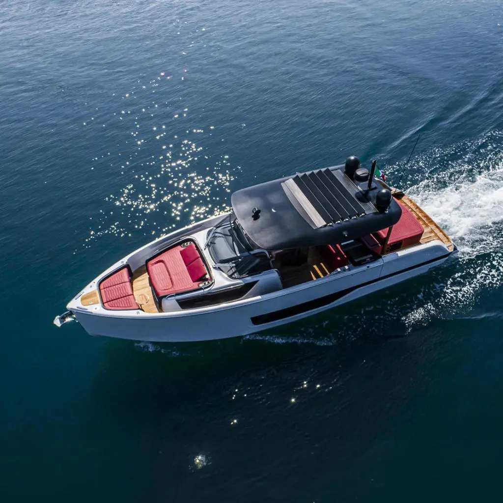 2025 Cranchi A46 Luxury Tender Yacht For Sale in Piantedo IT-SO 2025 Cranchi A46 Luxury Tender Yacht For Sale in Piantedo IT-SO