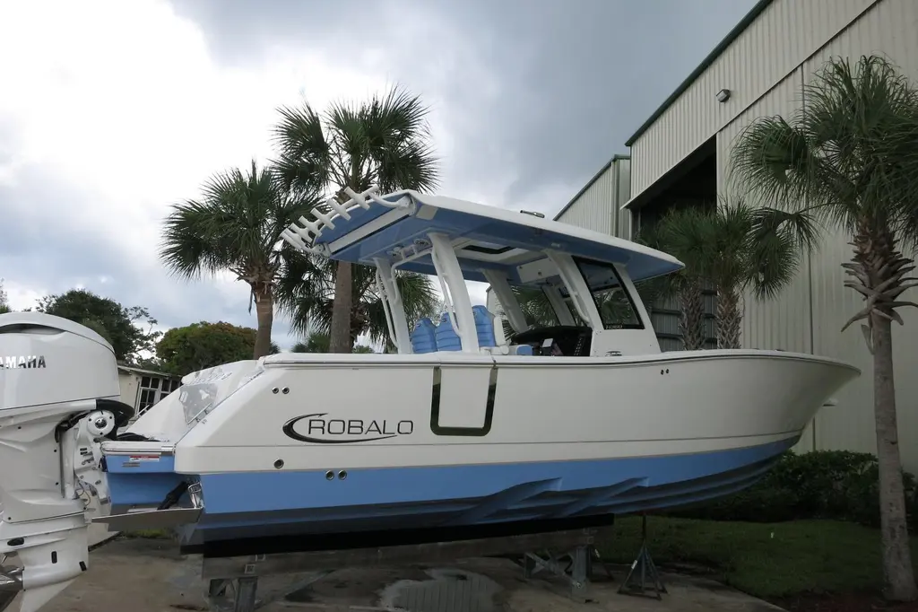 2025 Robalo R360 Center Console Yacht For Sale in Largo FL 2025 Robalo R360 Center Console Yacht For Sale in Largo FL