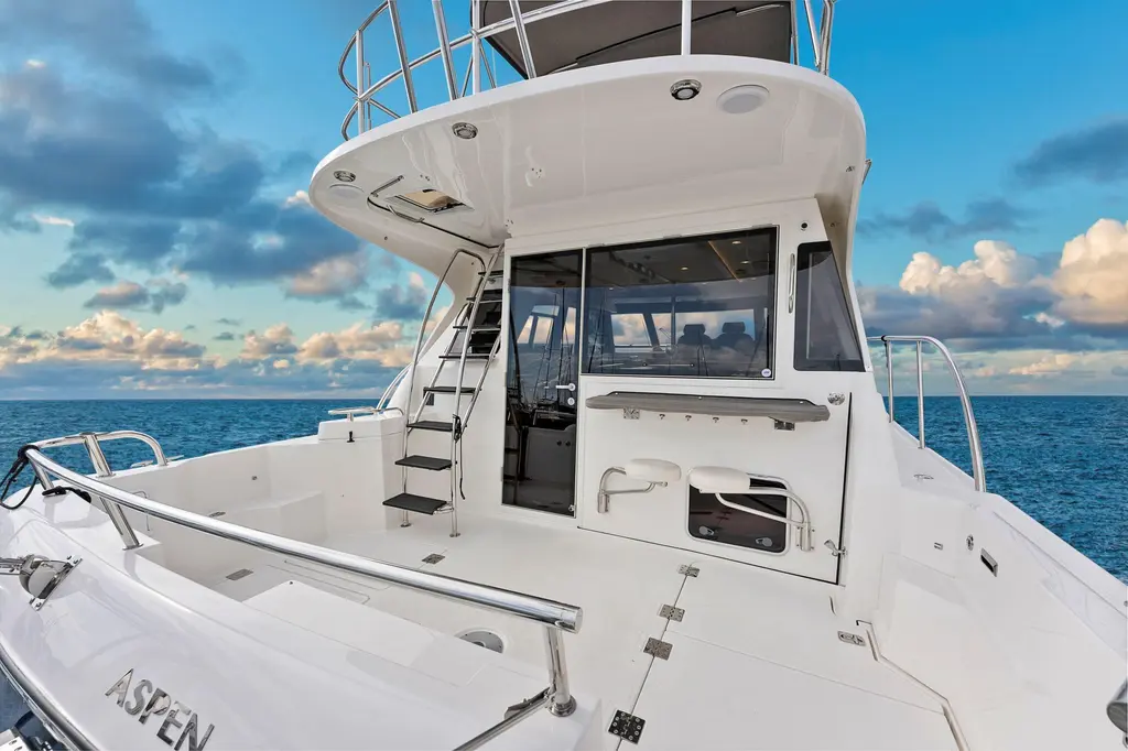 2027 Aspen C120 Flybridge Yacht For Sale in Burlington WA 2027 Aspen C120 Flybridge Yacht For Sale in Burlington WA