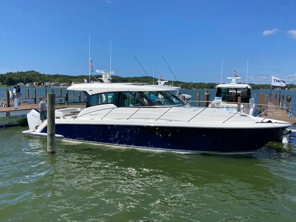 2026 Tiara Yachts 43 LE Yacht For Sale in Annapolis MD 2026 Tiara Yachts 43 LE Yacht For Sale in Annapolis MD