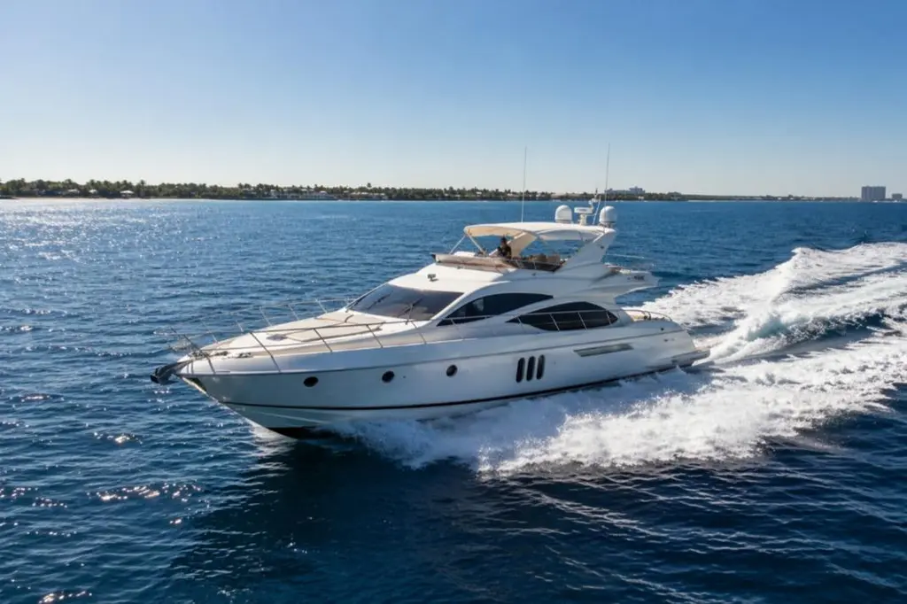 ALADDIN 2005 Azimut Fly 62 Yacht For Sale in Belcarra BC ALADDIN 2005 Azimut Fly 62 Yacht For Sale in Belcarra BC