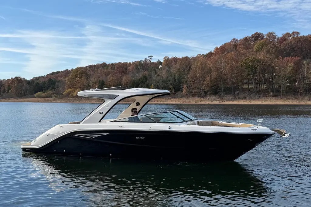 2026 Sea Ray SLX 310 Yacht For Sale in Rogers AR 2026 Sea Ray SLX 310 Yacht For Sale in Rogers AR