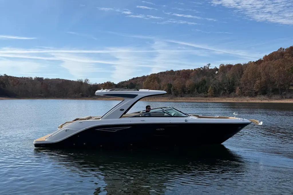 2026 Sea Ray SLX 310 Yacht For Sale in Rogers AR 2026 Sea Ray SLX 310 Yacht For Sale in Rogers AR