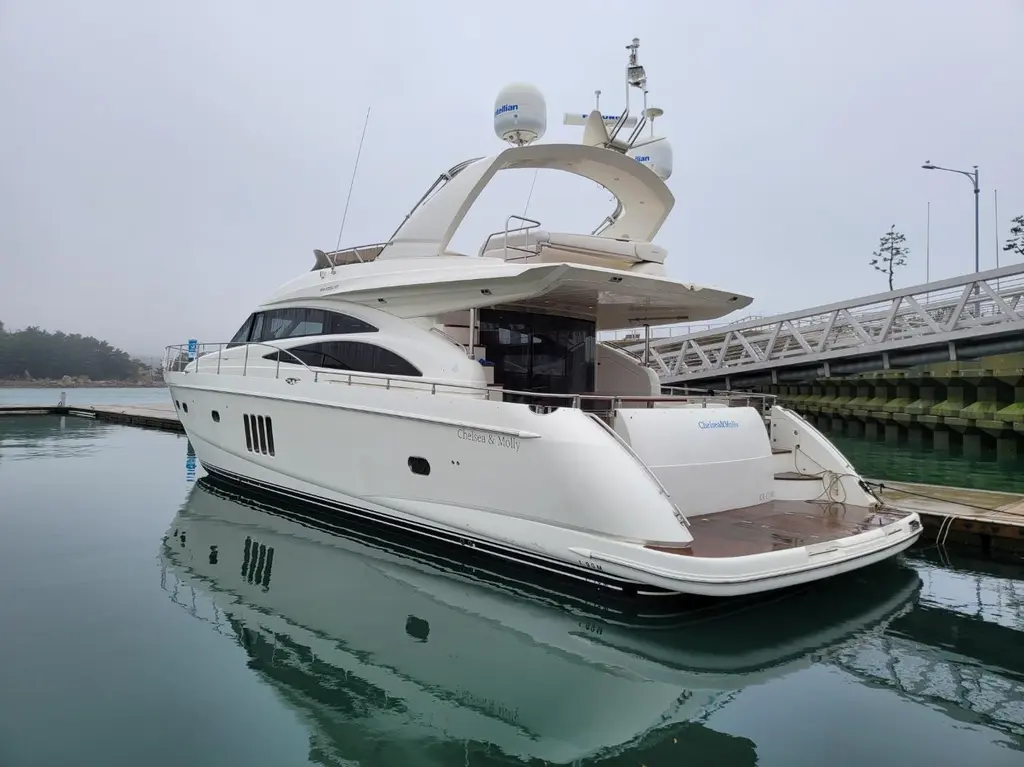 2007 Princess 67 Flybridge Motor Yacht Yacht For Sale in Seoul 2007 Princess 67 Flybridge Motor Yacht Yacht For Sale in Seoul