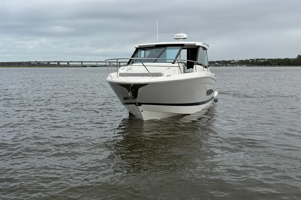 2026 Regal 36 XO Yacht For Sale in North Charleston SC 2026 Regal 36 XO Yacht For Sale in North Charleston SC