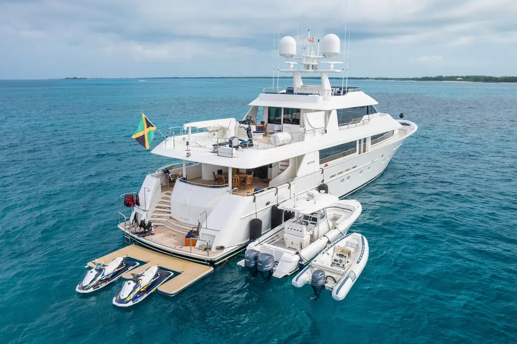 AVALINA 2003 Westport 130 Yacht For Sale in Newport RI AVALINA 2003 Westport 130 Yacht For Sale in Newport RI
