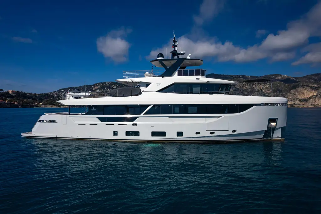 2023 V30 Explorer Yacht For Sale in Cannes 2023 V30 Explorer Yacht For Sale in Cannes