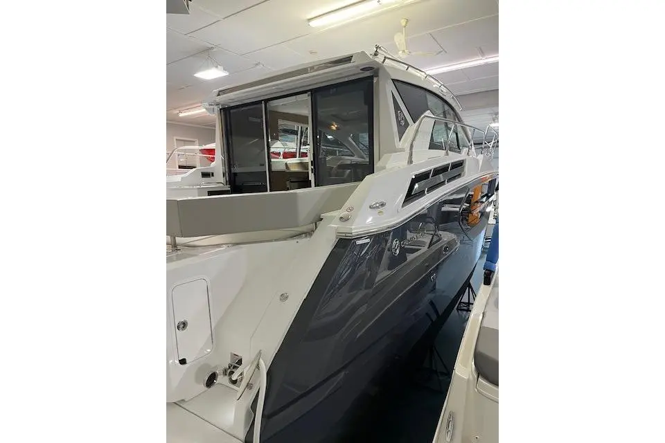 2026 Cruisers Yachts 42 Cantius Yacht For Sale in Charlottetown PE 2026 Cruisers Yachts 42 Cantius Yacht For Sale in Charlottetown PE