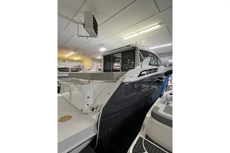 2026 Cruisers Yachts 42 Cantius Yacht For Sale in Charlottetown PE 2026 Cruisers Yachts 42 Cantius Yacht For Sale in Charlottetown PE