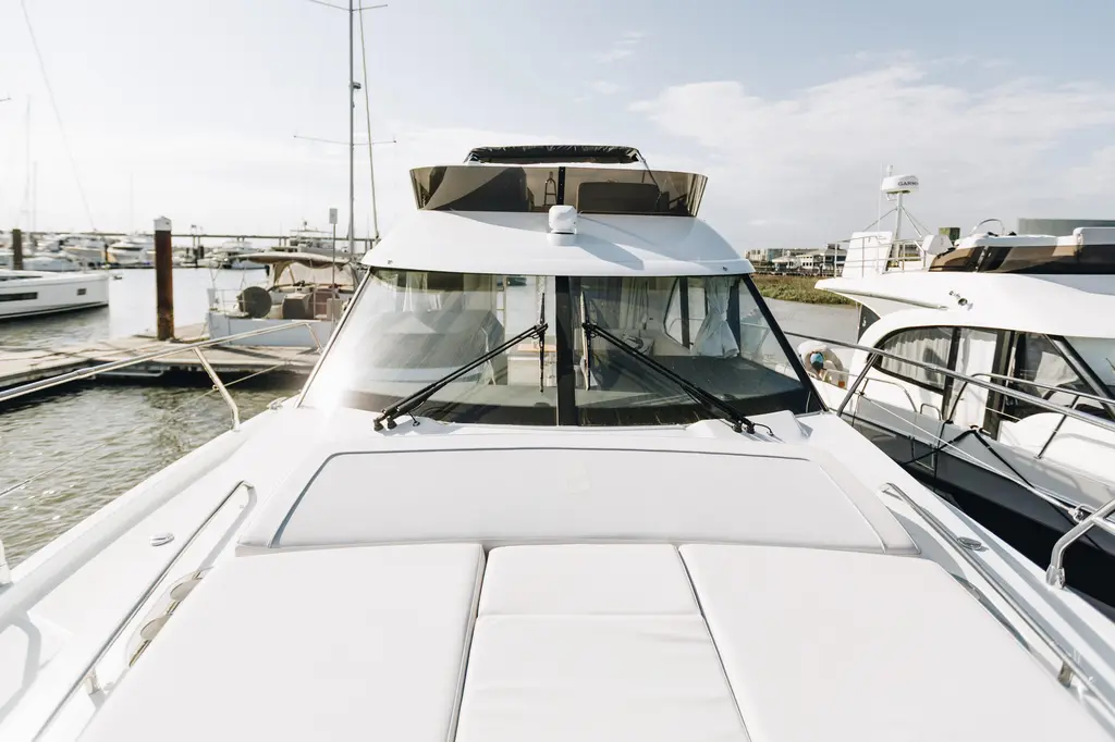 2026 Beneteau Antares 12 Fly Yacht For Sale in Charleston SC 2026 Beneteau Antares 12 Fly Yacht For Sale in Charleston SC