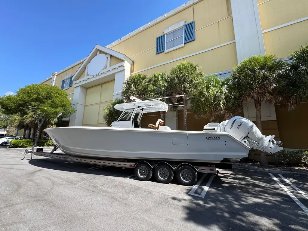 2025 Jupiter 380LS Yacht For Sale in Pompano Beach FL 2025 Jupiter 380LS Yacht For Sale in Pompano Beach FL