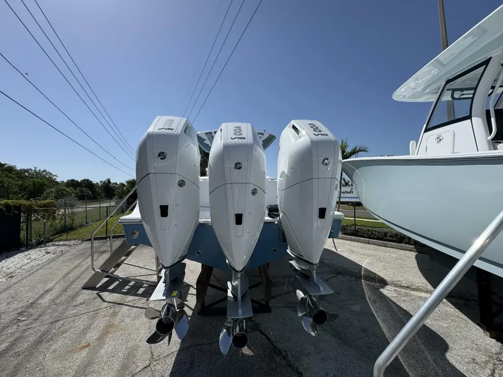 2026 Sportsman Open 352 Center Console Yacht For Sale in Saint Petersburg FL 2026 Sportsman Open 352 Center Console Yacht For Sale in Saint Petersburg FL