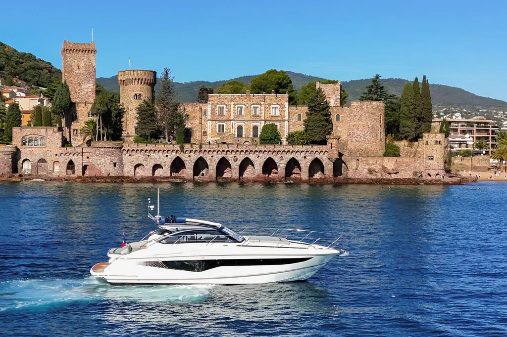 2025 Princess V40 Yacht For Sale in Mandelieu-la-Napoule 2025 Princess V40 Yacht For Sale in Mandelieu-la-Napoule