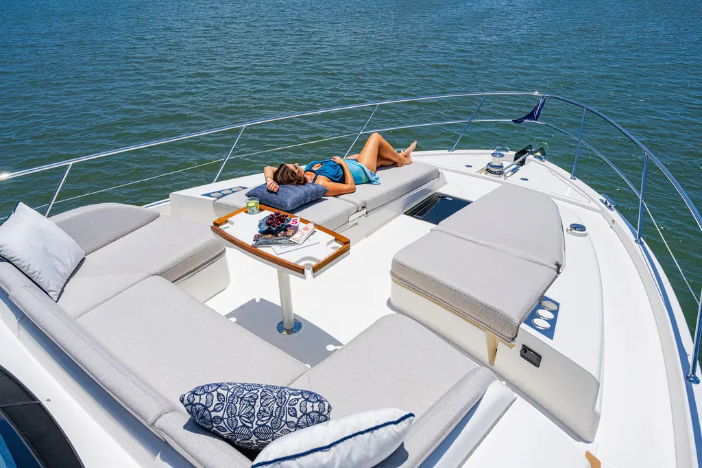 2026 Riviera 5600 Sport Yacht Platinum Edition Yacht For Sale in Sandusky OH 2026 Riviera 5600 Sport Yacht Platinum Edition Yacht For Sale in Sandusky OH