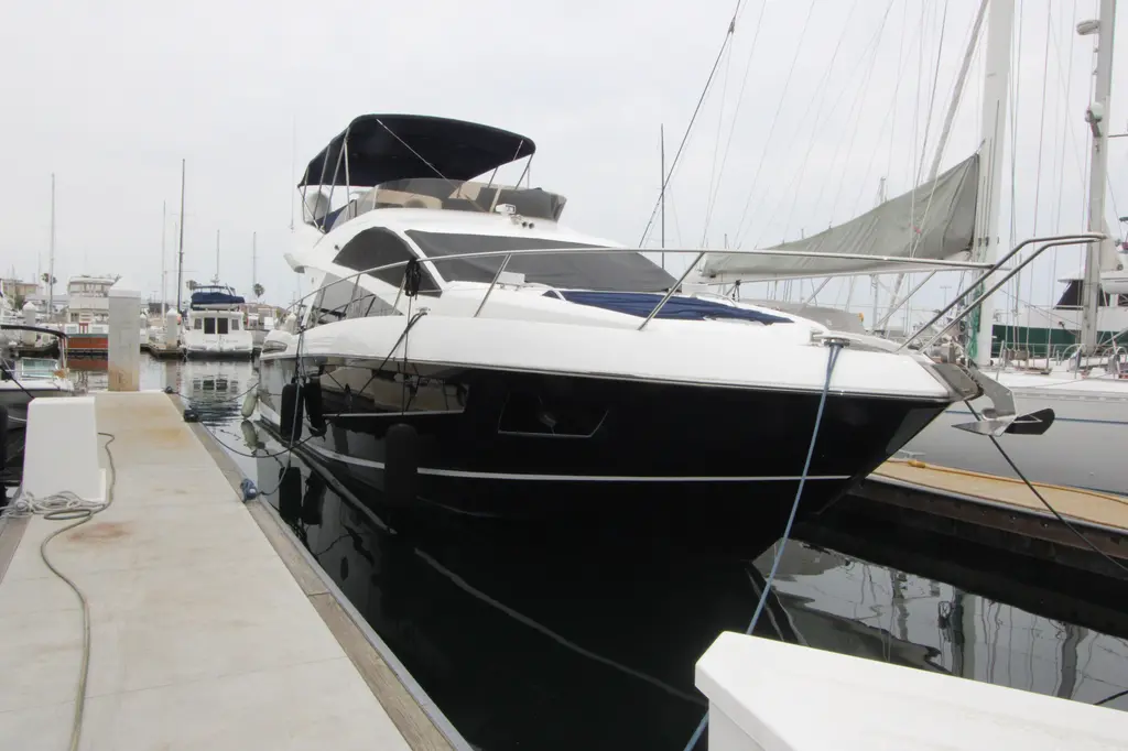 2014 Sunseeker Manhattan 55 Yacht For Sale in San Pedro CA 2014 Sunseeker Manhattan 55 Yacht For Sale in San Pedro CA