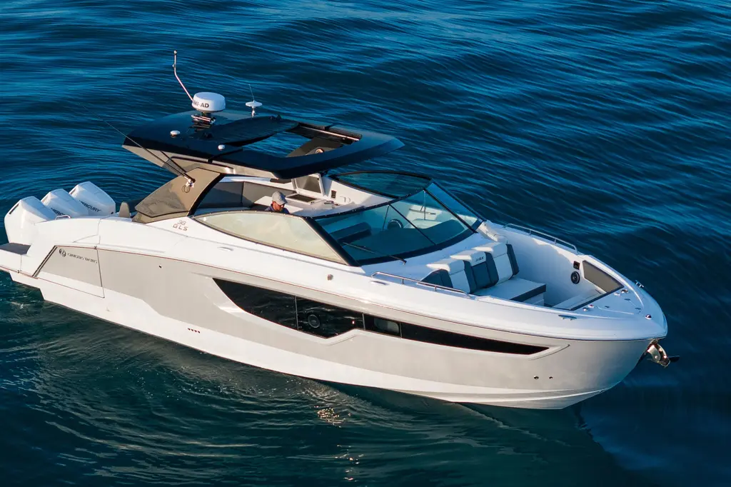 2026 Cruisers Yachts 38 GLS OB Yacht For Sale in Wisconsin Dells WI 2026 Cruisers Yachts 38 GLS OB Yacht For Sale in Wisconsin Dells WI