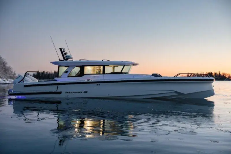 2027 Axopar 38 Cross Cabin Yacht For Sale in Waukegan IL 2027 Axopar 38 Cross Cabin Yacht For Sale in Waukegan IL