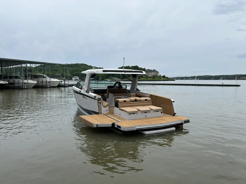 2025 Aviara AV40 Yacht For Sale in Lake Ozark MO 2025 Aviara AV40 Yacht For Sale in Lake Ozark MO