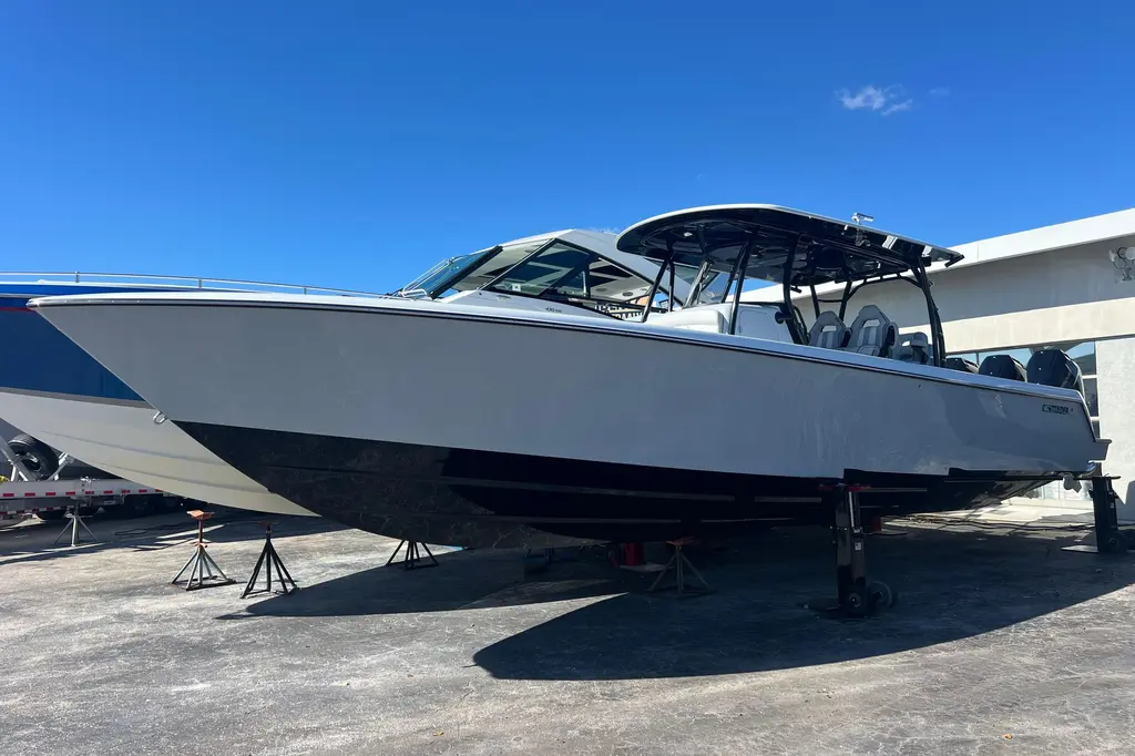 2026 Contender 39 ST Yacht For Sale in Sarasota FL 2026 Contender 39 ST Yacht For Sale in Sarasota FL