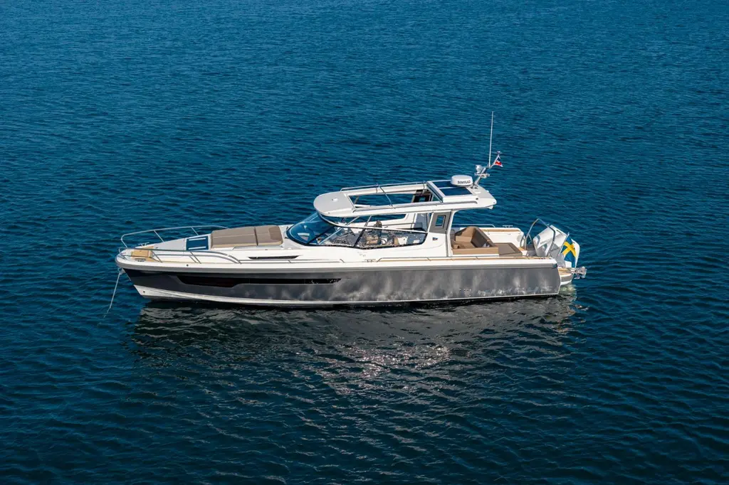 2026 Nimbus Weekender 11 Yacht For Sale in Colchester E15 2026 Nimbus Weekender 11 Yacht For Sale in Colchester E15