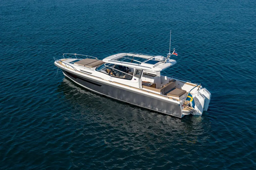 2026 Nimbus Weekender 11 Yacht For Sale in Colchester E15 2026 Nimbus Weekender 11 Yacht For Sale in Colchester E15