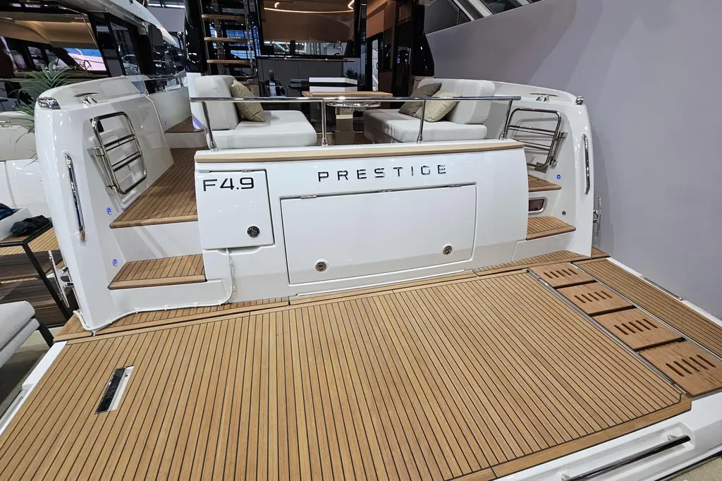 2026 Prestige F4.9 Yacht For Sale in Bormes-les-Mimosas 83 2026 Prestige F4.9 Yacht For Sale in Bormes-les-Mimosas 83