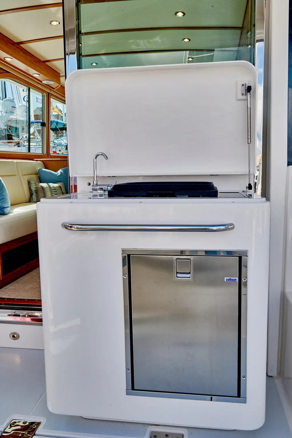 ON ORDER, READY FOR CUSTOMIZATION 2027 Sabre 45 Salon Express Yacht For Sale in North Weymouth MA ON ORDER, READY FOR CUSTOMIZATION 2027 Sabre 45 Salon Express Yacht For Sale in North Weymouth MA