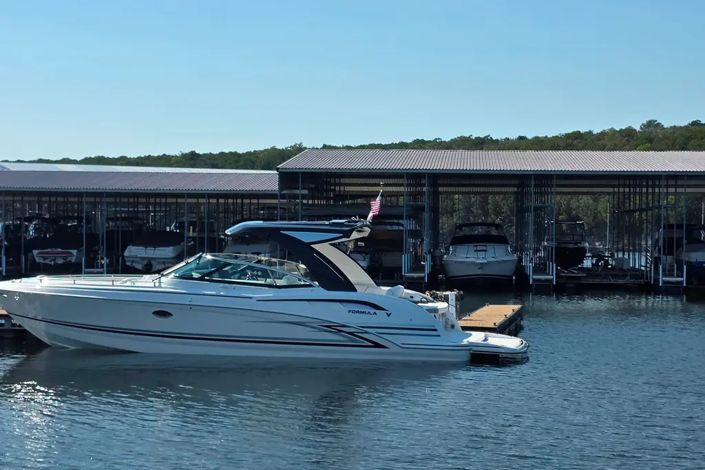 2026 Formula 350 Crossover Bowrider I/O Yacht For Sale in Strawn TX 2026 Formula 350 Crossover Bowrider I/O Yacht For Sale in Strawn TX
