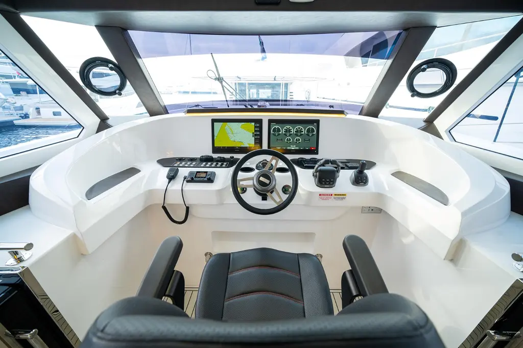 #2 SILVERCAT 46LUX 2026 Custom SilverCAT 46LUX Yacht For Sale in Richmond BC #2 SILVERCAT 46LUX 2026 Custom SilverCAT 46LUX Yacht For Sale in Richmond BC