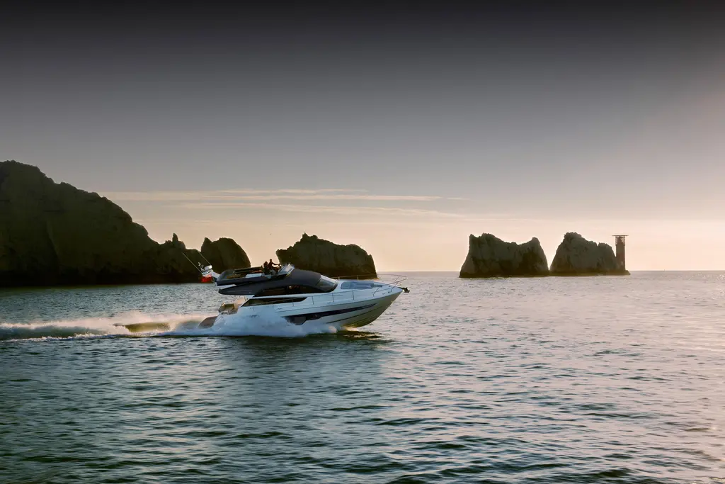 2025 Fairline Squadron 50 Yacht For Sale in Seattle WA 2025 Fairline Squadron 50 Yacht For Sale in Seattle WA