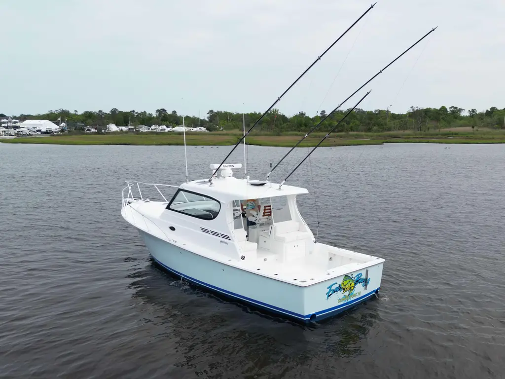 2026 Henriques 35 Express Hardtop Yacht For Sale in Bayville NJ 2026 Henriques 35 Express Hardtop Yacht For Sale in Bayville NJ
