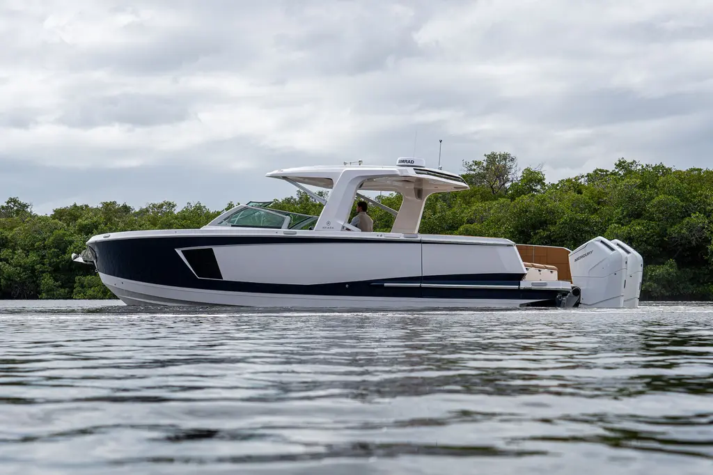 2025 Aviara AV40 OB Yacht For Sale in Fort Myers FL 2025 Aviara AV40 OB Yacht For Sale in Fort Myers FL