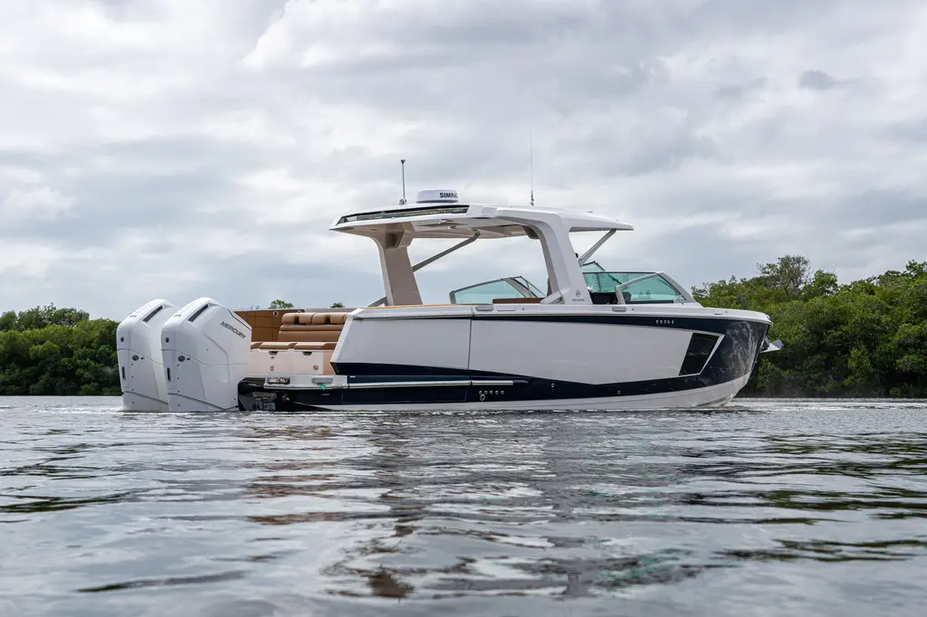 2025 Aviara AV40 OB Yacht For Sale in Fort Myers FL 2025 Aviara AV40 OB Yacht For Sale in Fort Myers FL