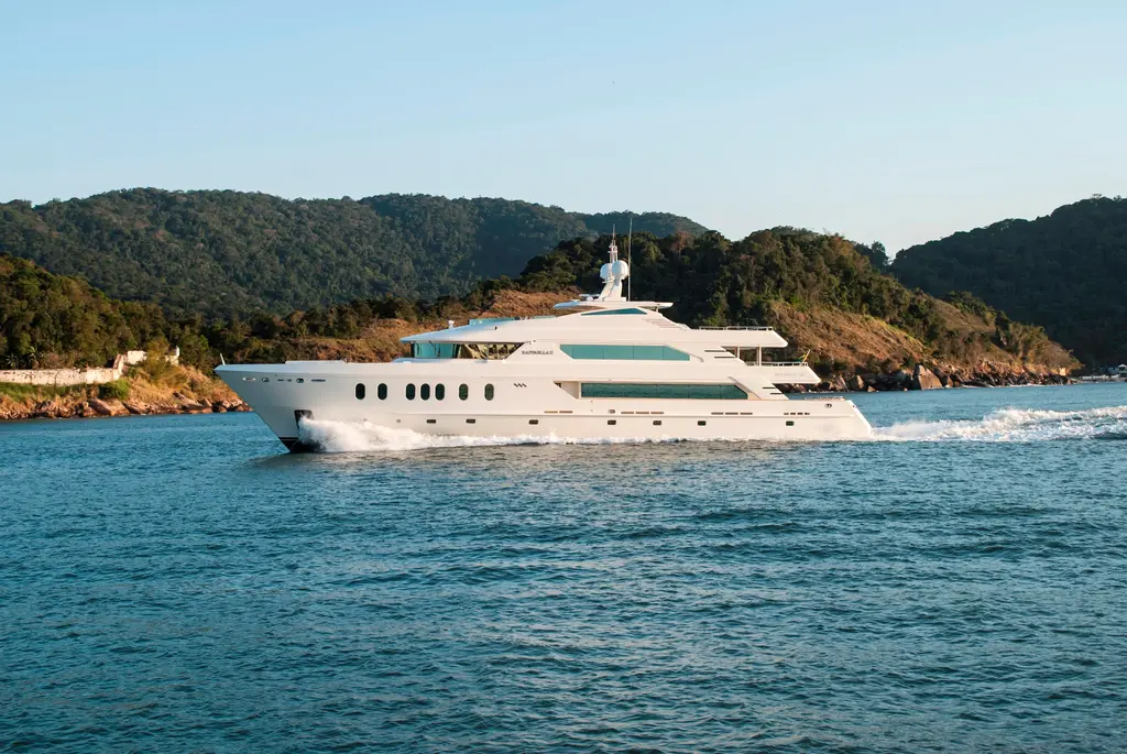 2027 MCP MY 140 Yacht For Sale in Guaruj? 2027 MCP MY 140 Yacht For Sale in Guaruj?