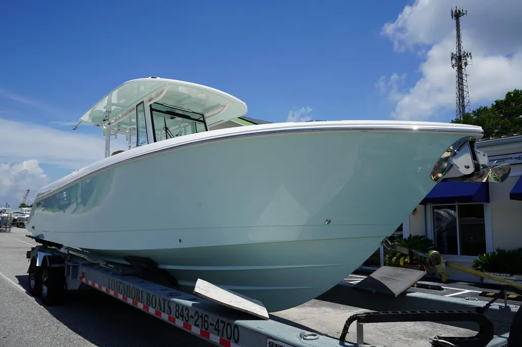 2025 EdgeWater 340CC Yacht For Sale in Charleston SC 2025 EdgeWater 340CC Yacht For Sale in Charleston SC