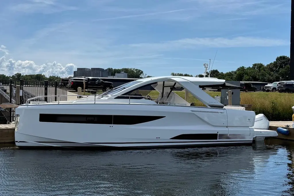  2026 Jeanneau DB/37 OB Yacht For Sale in Chicago IL