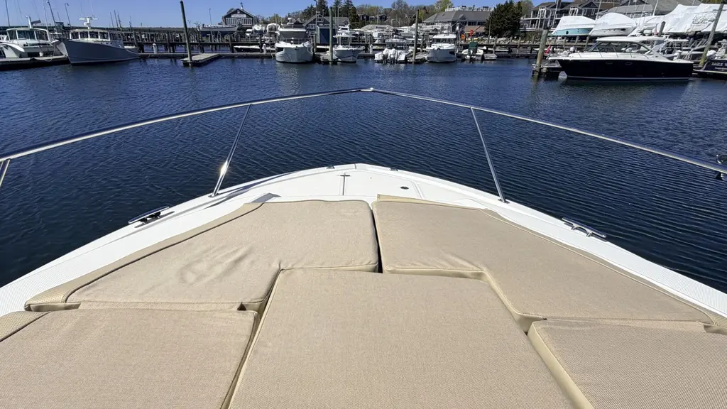 2020 Pursuit 355 OS Yacht For Sale in South Dartmouth MA 2020 Pursuit 355 OS Yacht For Sale in South Dartmouth MA